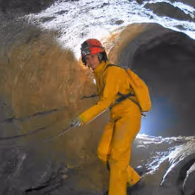 Las cuevas de la redención