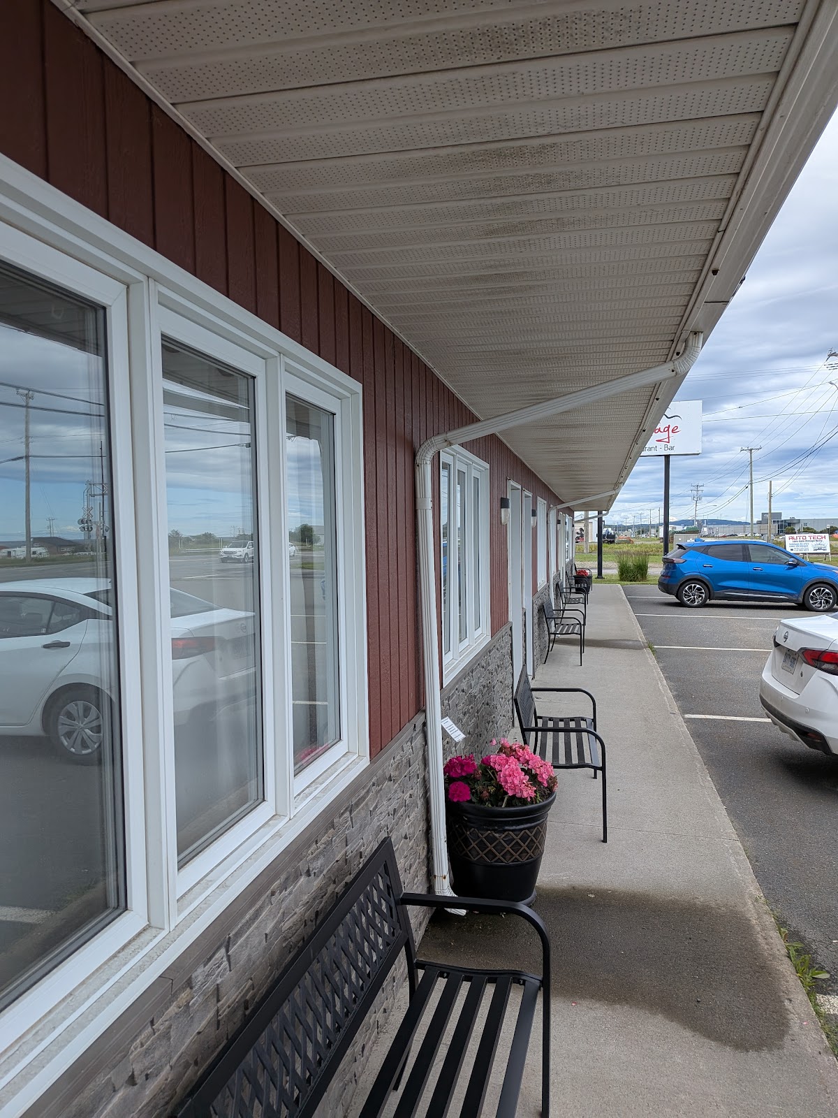 Le Portage Motel-Restaurant-Bar