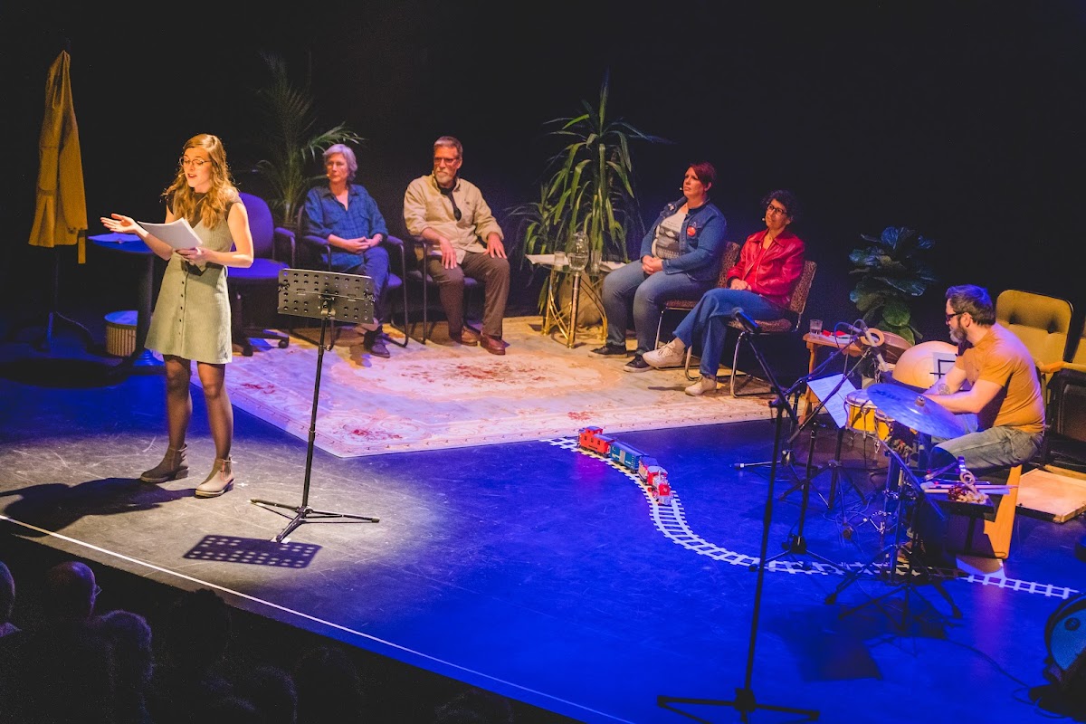 Théâtre À tour de rôle