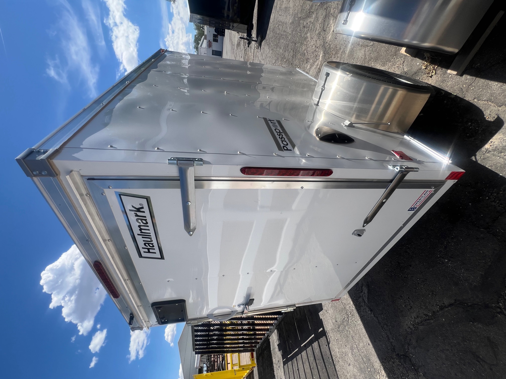 Trailer photo