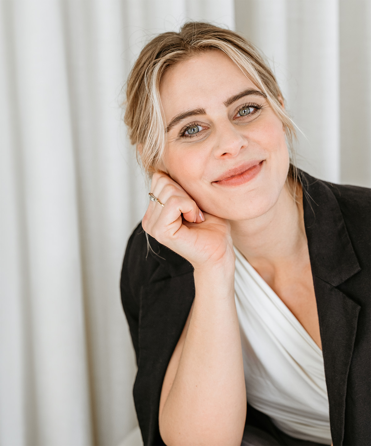 Picture of Charlotte Grimmel Co-host of this Mental Precision Weekend.