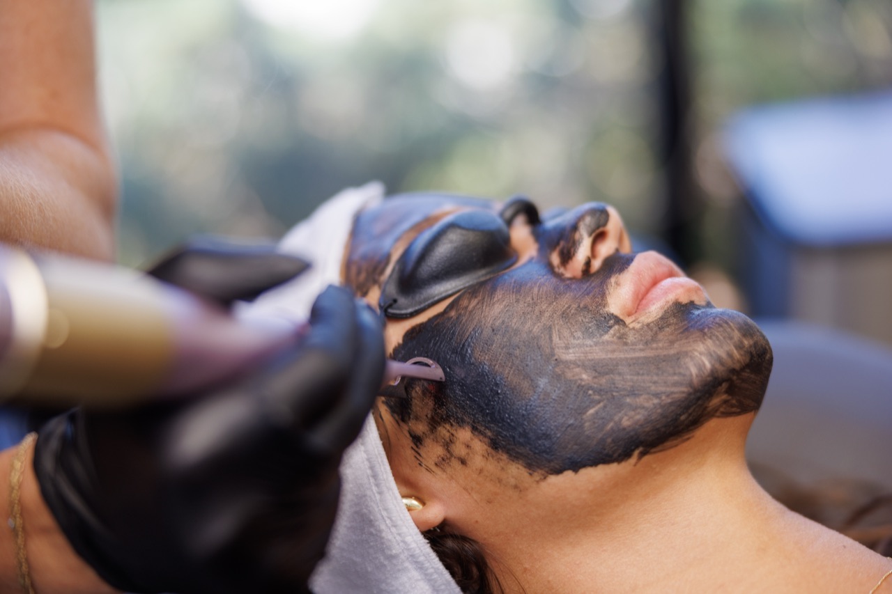 A Hollywood Carbon Facial treatment at Belle Vie