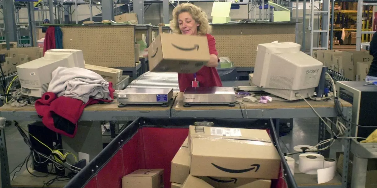 How to send products to Amazon FBA USA from India