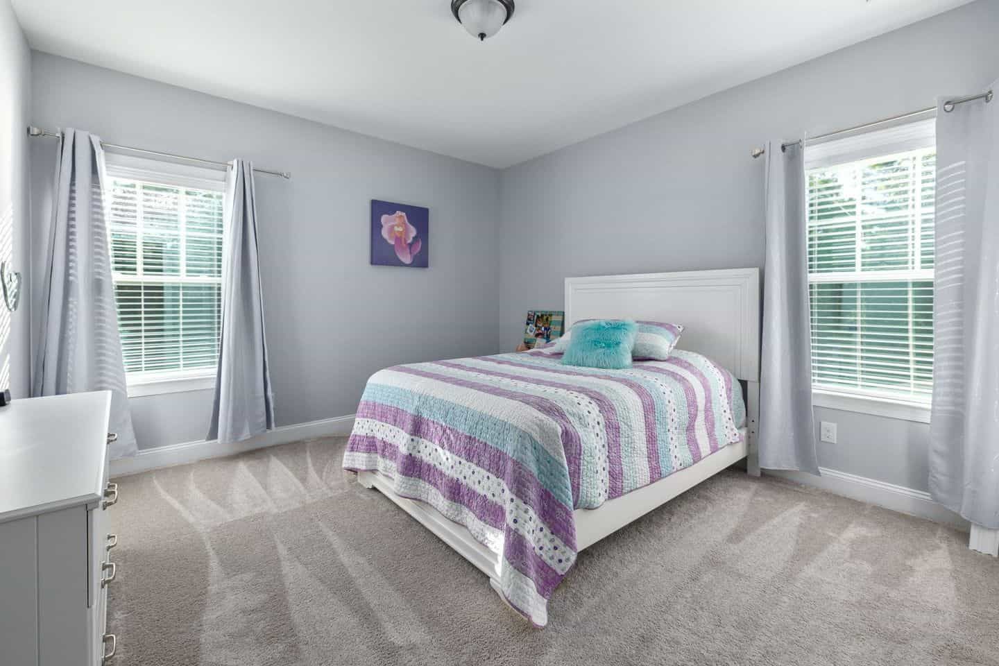 Room View With One Bed, Desk, Windows and Light