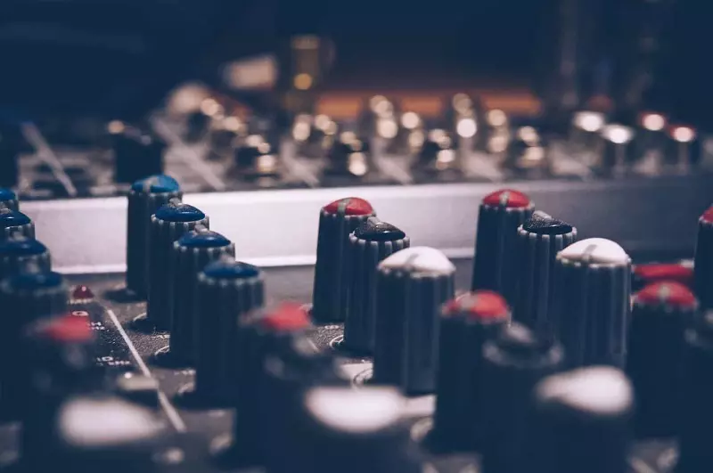 So many button on   Transcription