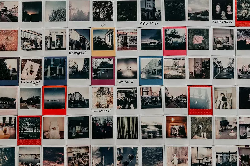 So many photo of different place's 