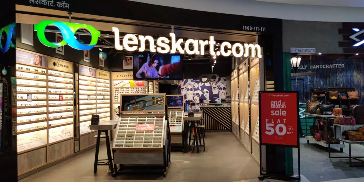 4 - लेंसकार्ट