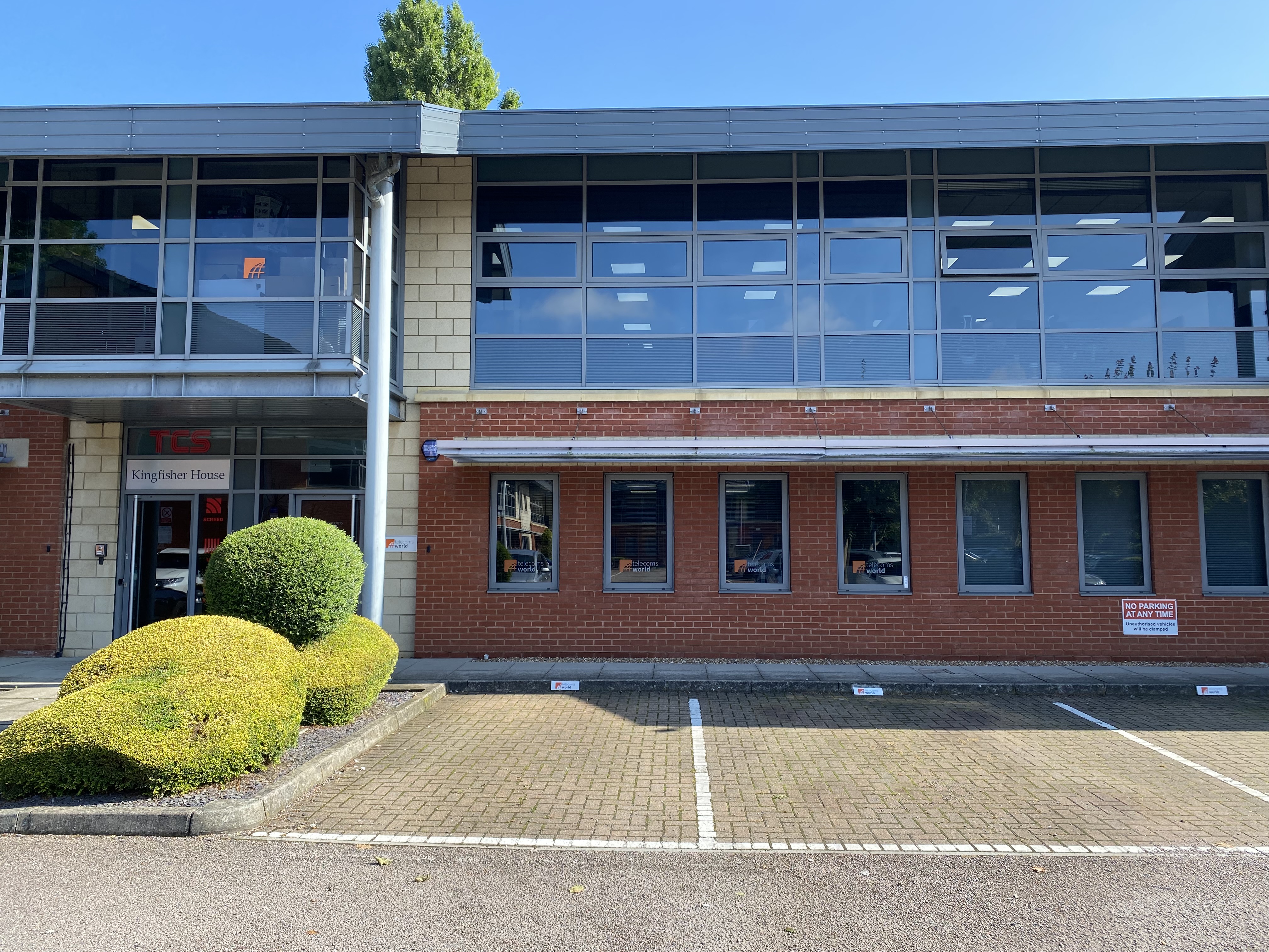 Telecoms world office image 1
