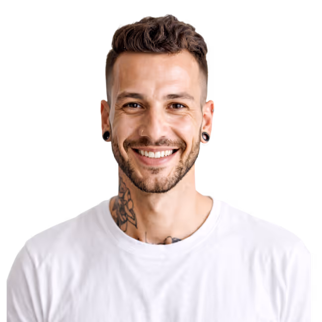 White man, with brown short hair, short beard, using little black earrings, with a tatoo on his neck, light gray t-shirt