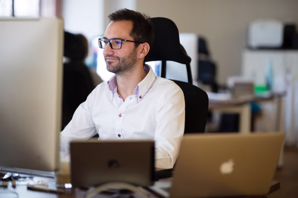 Kay ist schon seit den ersten Tagen der Jamit Labs GmbH an verschiedenen Projekten der App-Agentur beteiligt und seit Ende 2015 auch Geschäftsführer.