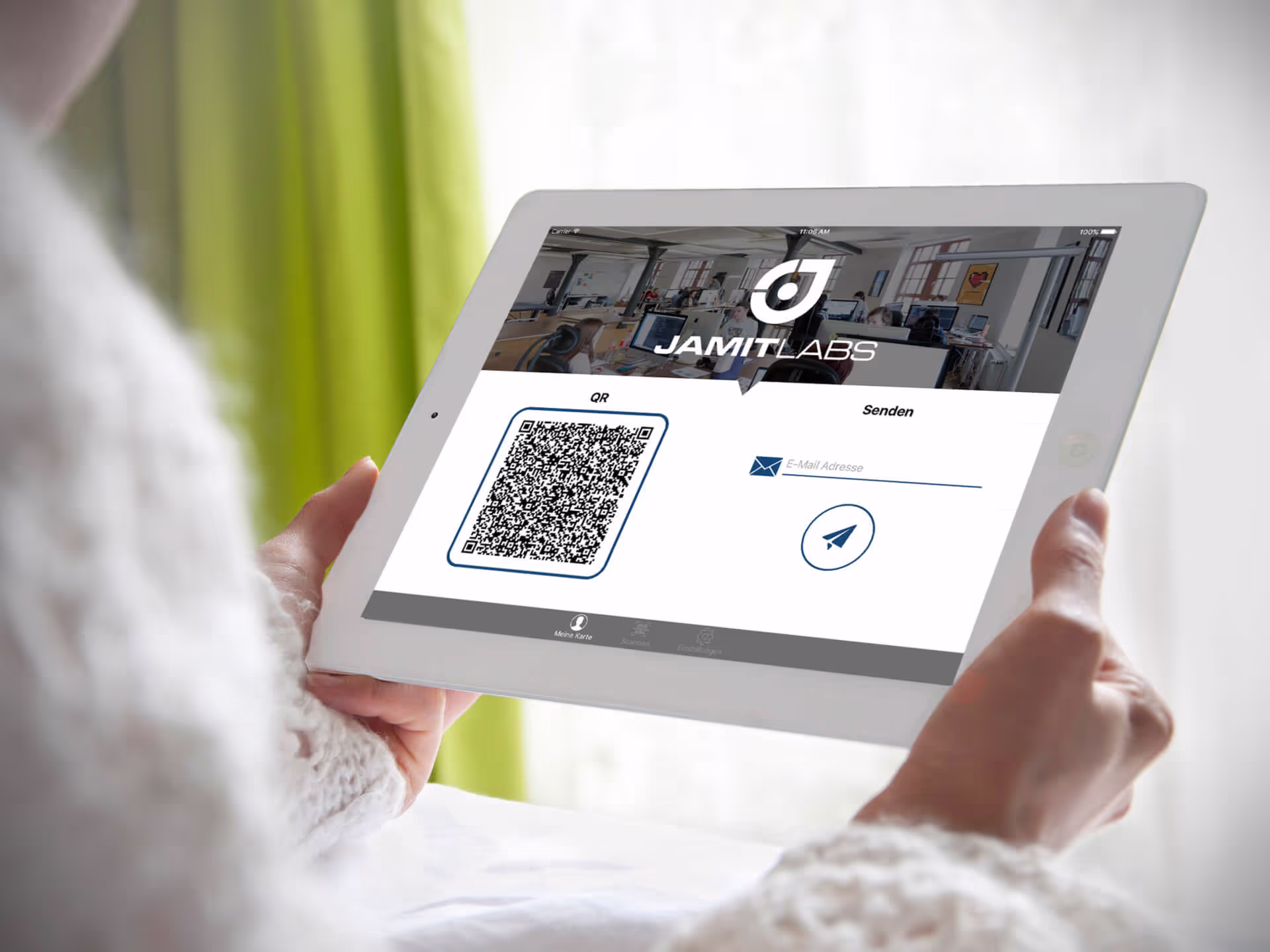 Vielleicht ist euch schon ein neuer Eintrag auf unserer Referenzseite aufgefallen: Unsere Businesscardapp ist jetzt im App Store erhältlich. 