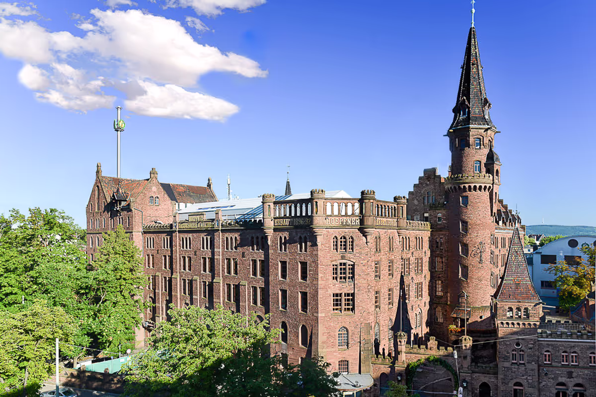 Du bist Student, Absolvent oder Young Professional im Fachbereich Informatik? Du suchst nach einem Job und hast den üblichen Bewerbungsprozess satt? 