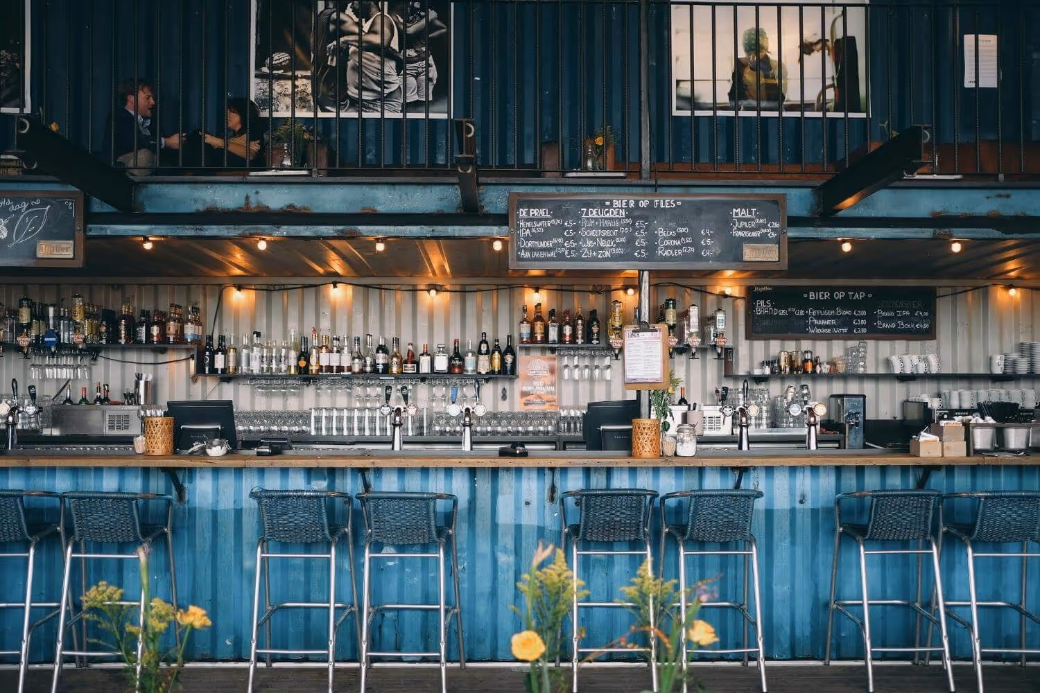 Almost half of frequent pub goers say atmosphere would be better with music