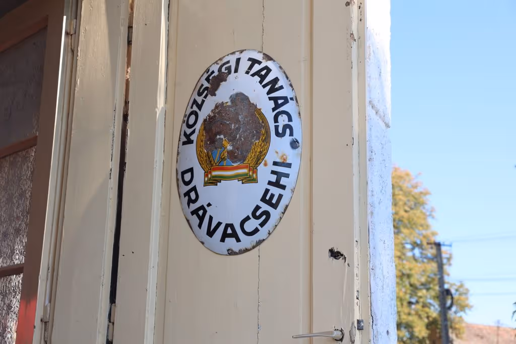 "Drávacsehi Községi Tanács"