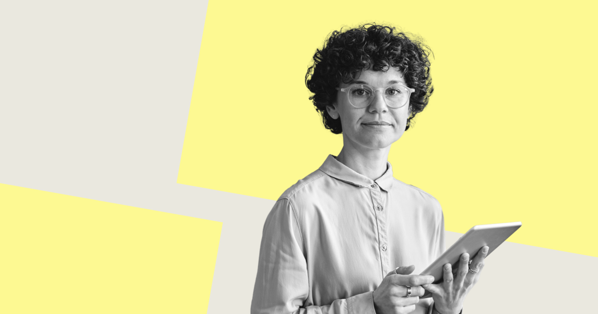 Confused by employee engagement vs employee experience? Learn the core differences, how they connect, and why both are essential for business success, retention, and employee satisfaction.