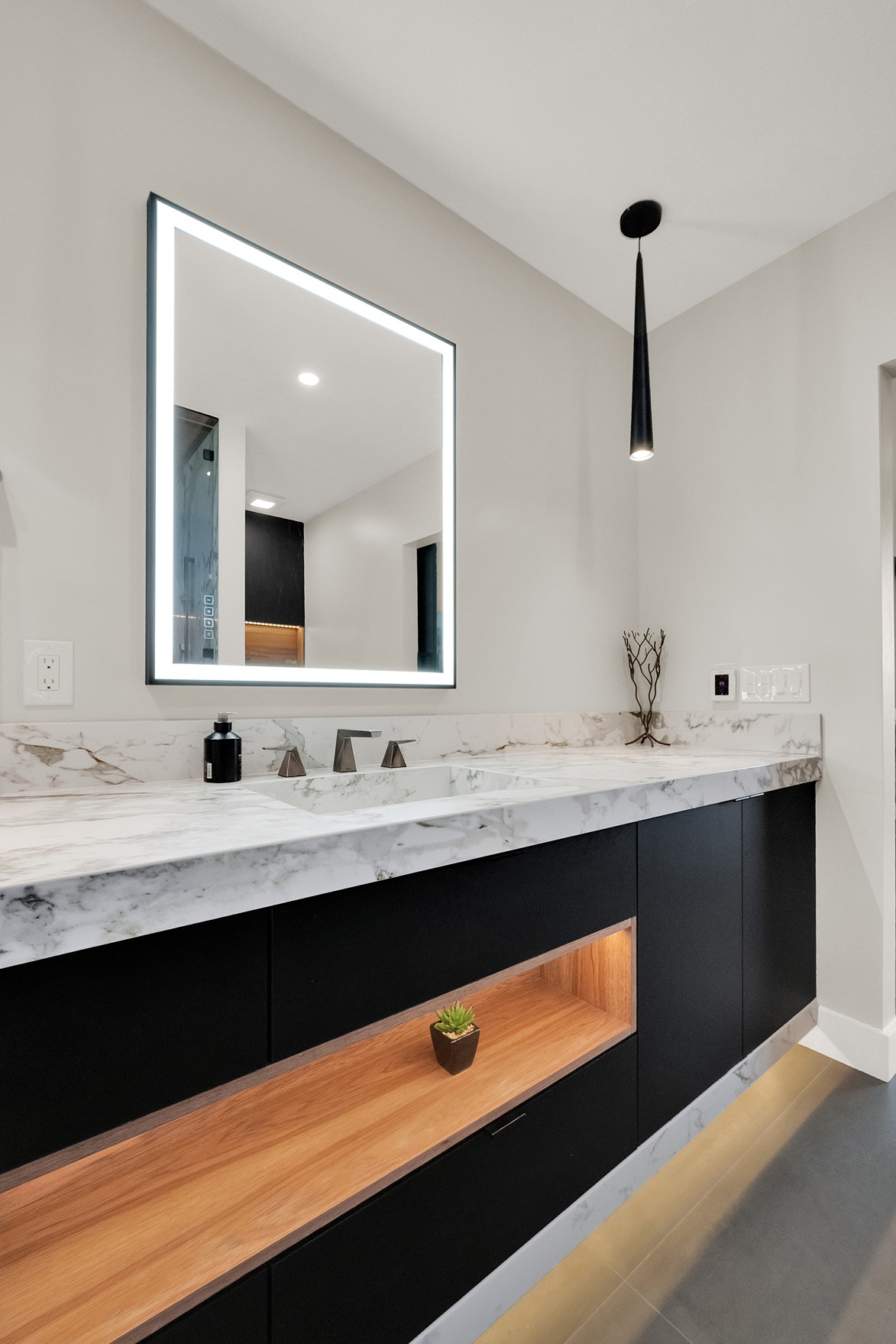 Spa-Inspired Bathroom Design – Park City 