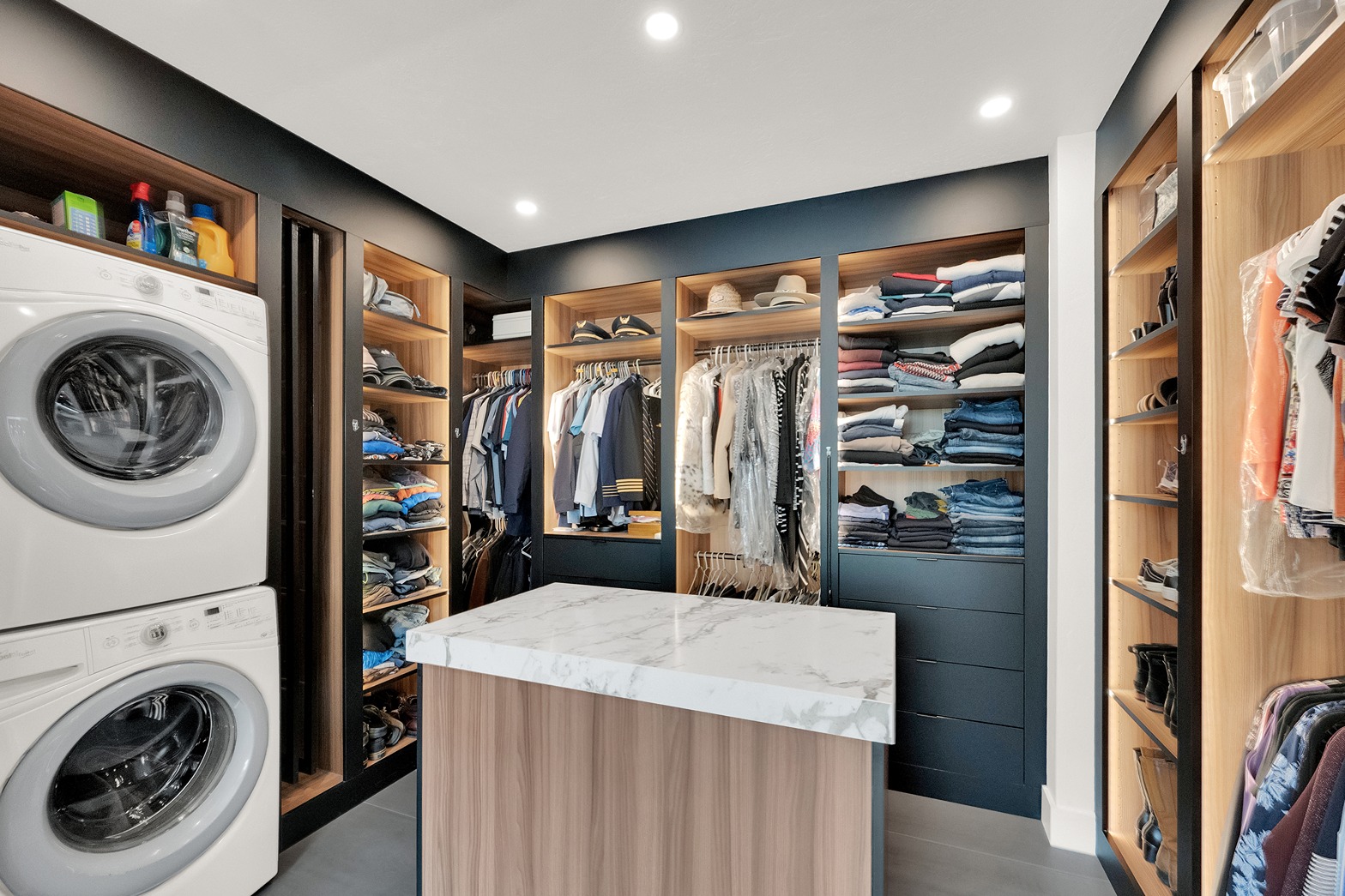 Boutique Walk-In Closet Suite – Park City