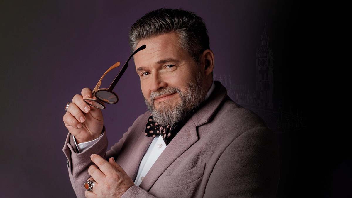 Alexander Vasiliev: Fashion and Eroticism, an LGBTQIA+ inclusive lecture-performance show in London at The Clapham Grand