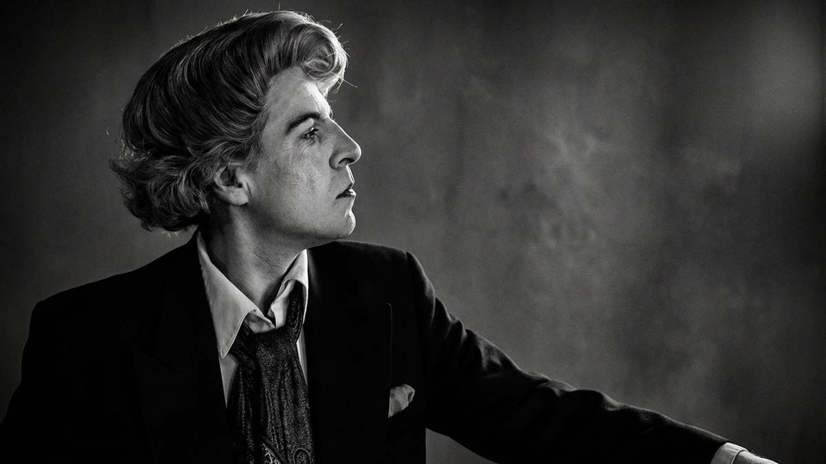 Quentin Crisp: Naked Hope, a queer and LGBTQIA+ solo theatre show in London at Union Theatre