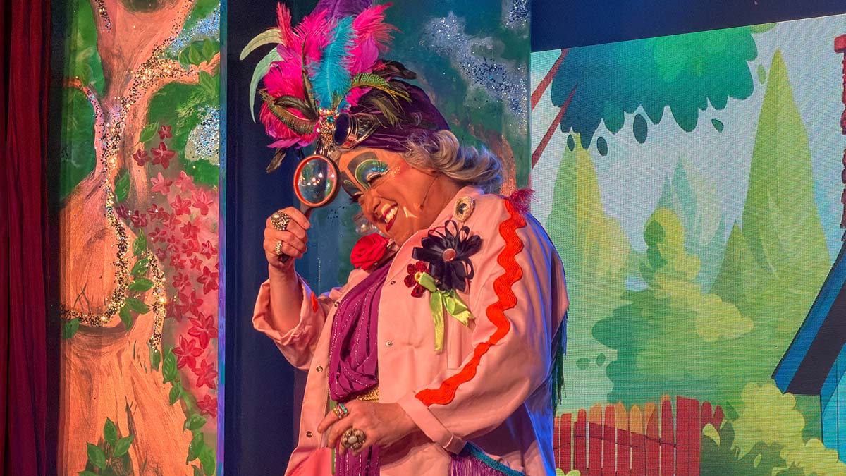 Ada Campe as The Inventorer in Growled at the Royal Vauxhall Tavern in London. Photo by Lex Melony