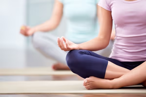 Firmensport mit professionellen Yoga-Einheiten 745