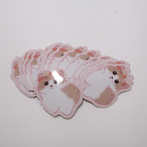 Sandwich and slice of lemons