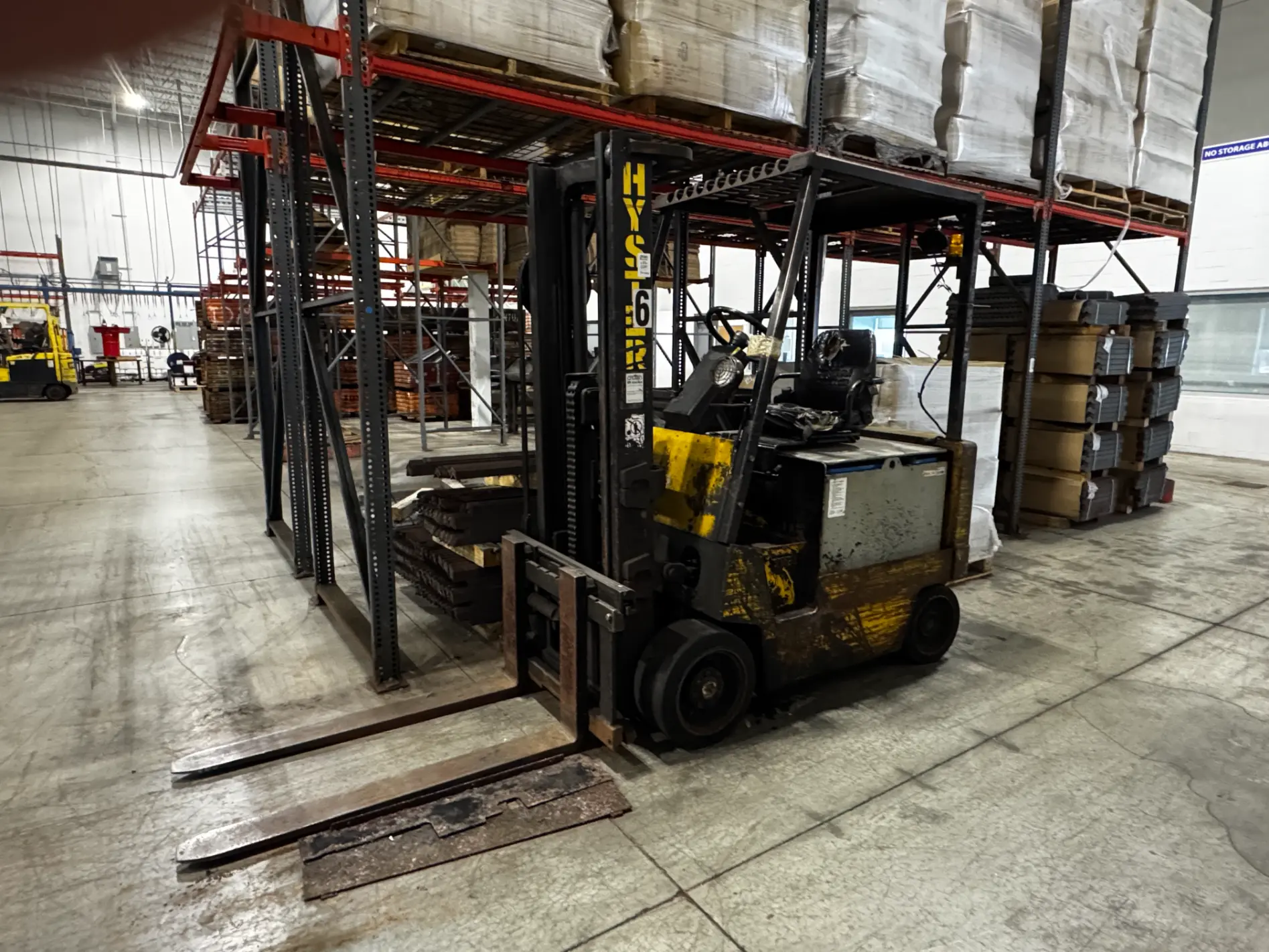 Yale electric forklift truck – Rize Home surplus auction, Solon OH