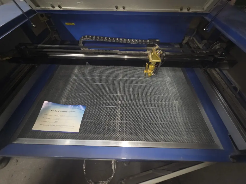 LC6090 laser engraving machine – Stone City Auction