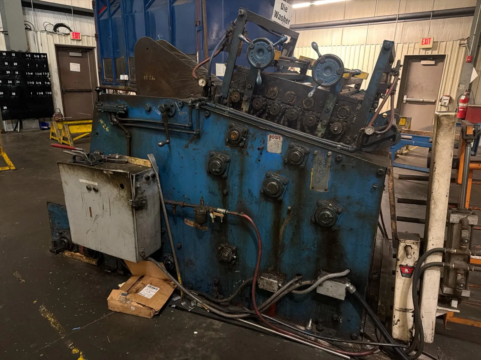 Decoiler and coil straightener – Dexter Stamping auction, Murfreesboro TN