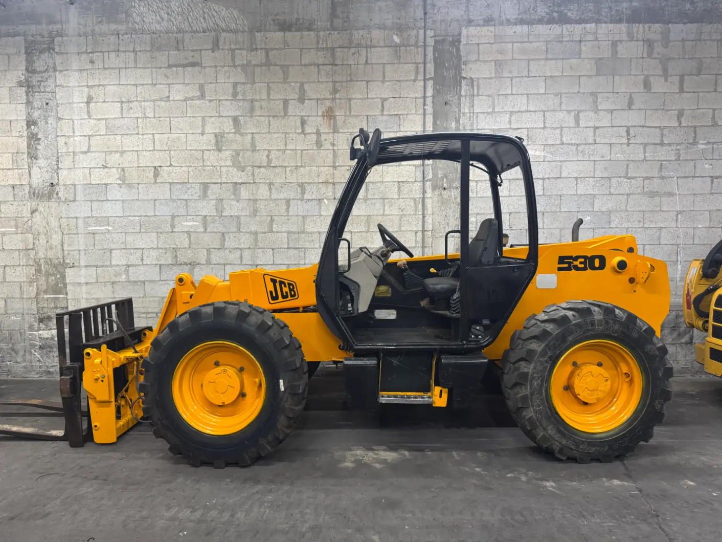 2000 JCB 530 Loadall telehandler – heavy equipment supplier auction, Pompano Beach FL