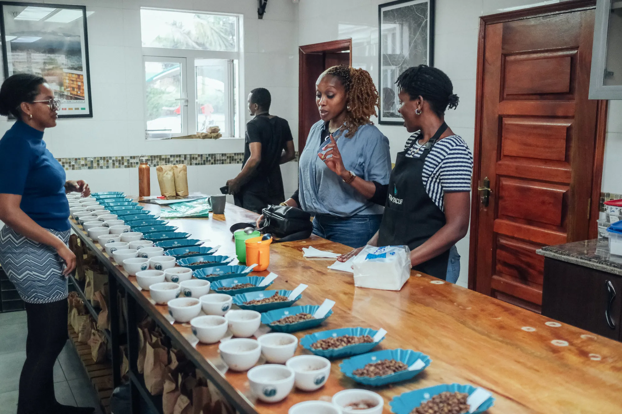 Discussion around a cupping table at Vava Coffee