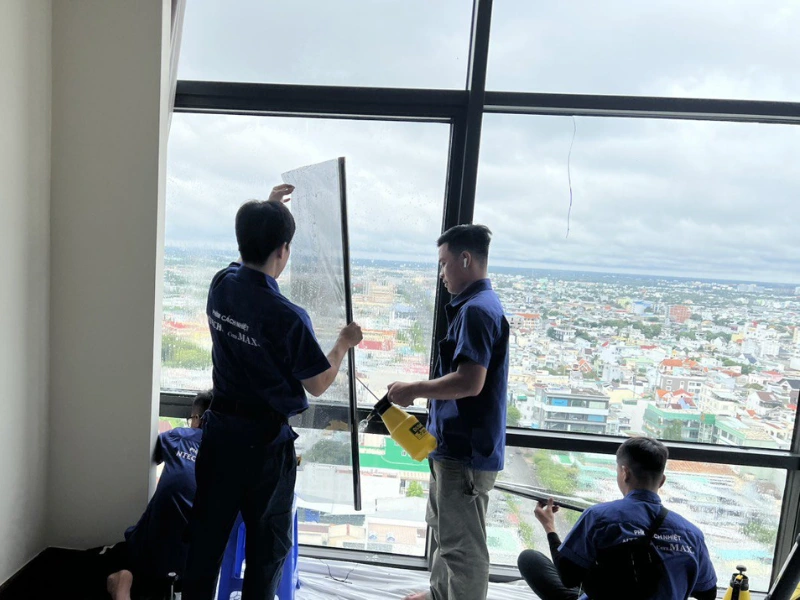 Lựa chọn phim theo đơn vị uy tín
