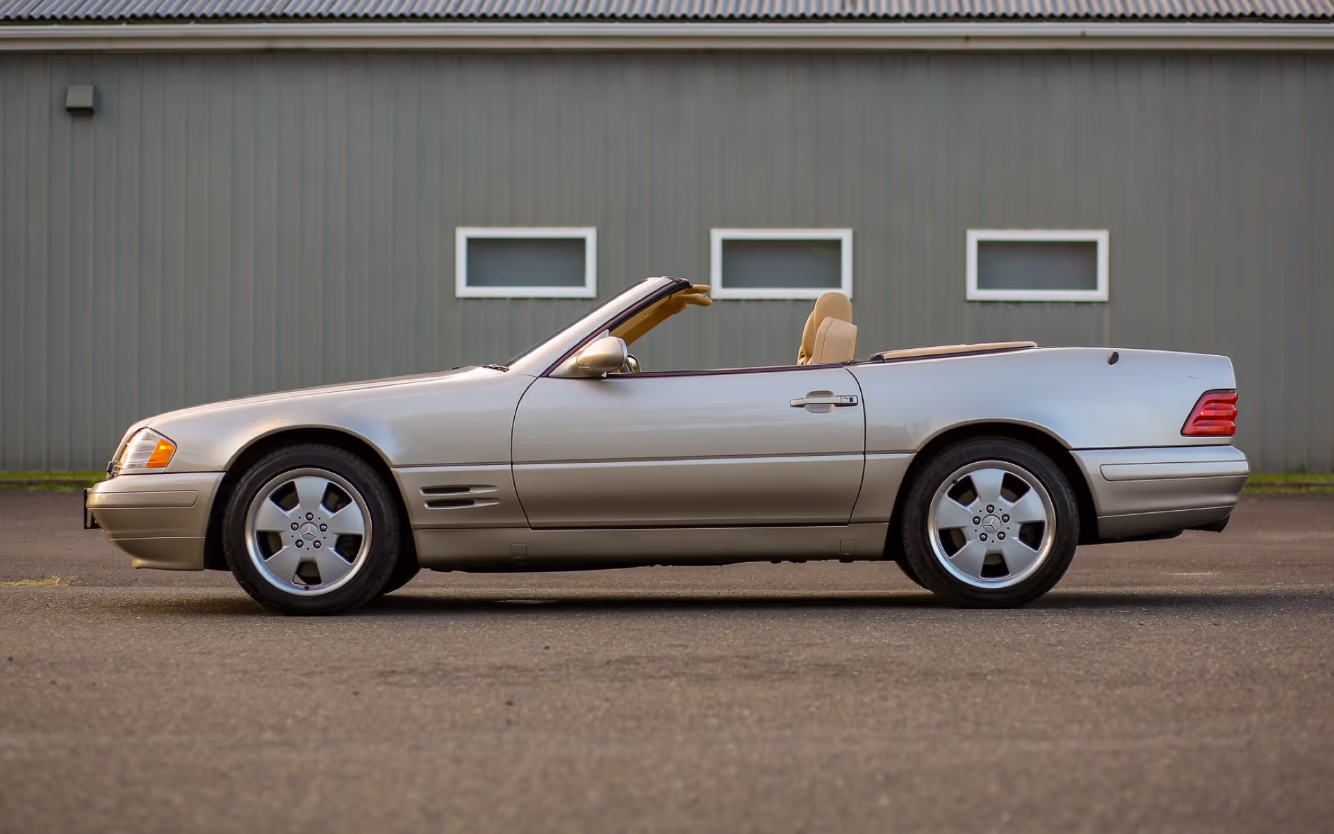 1999 Mercedes-Benz SL500