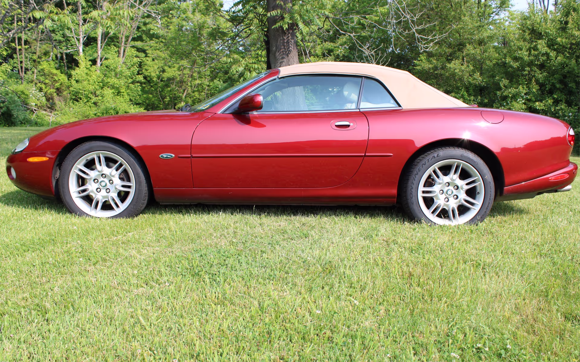 2001 Jaguar XK8