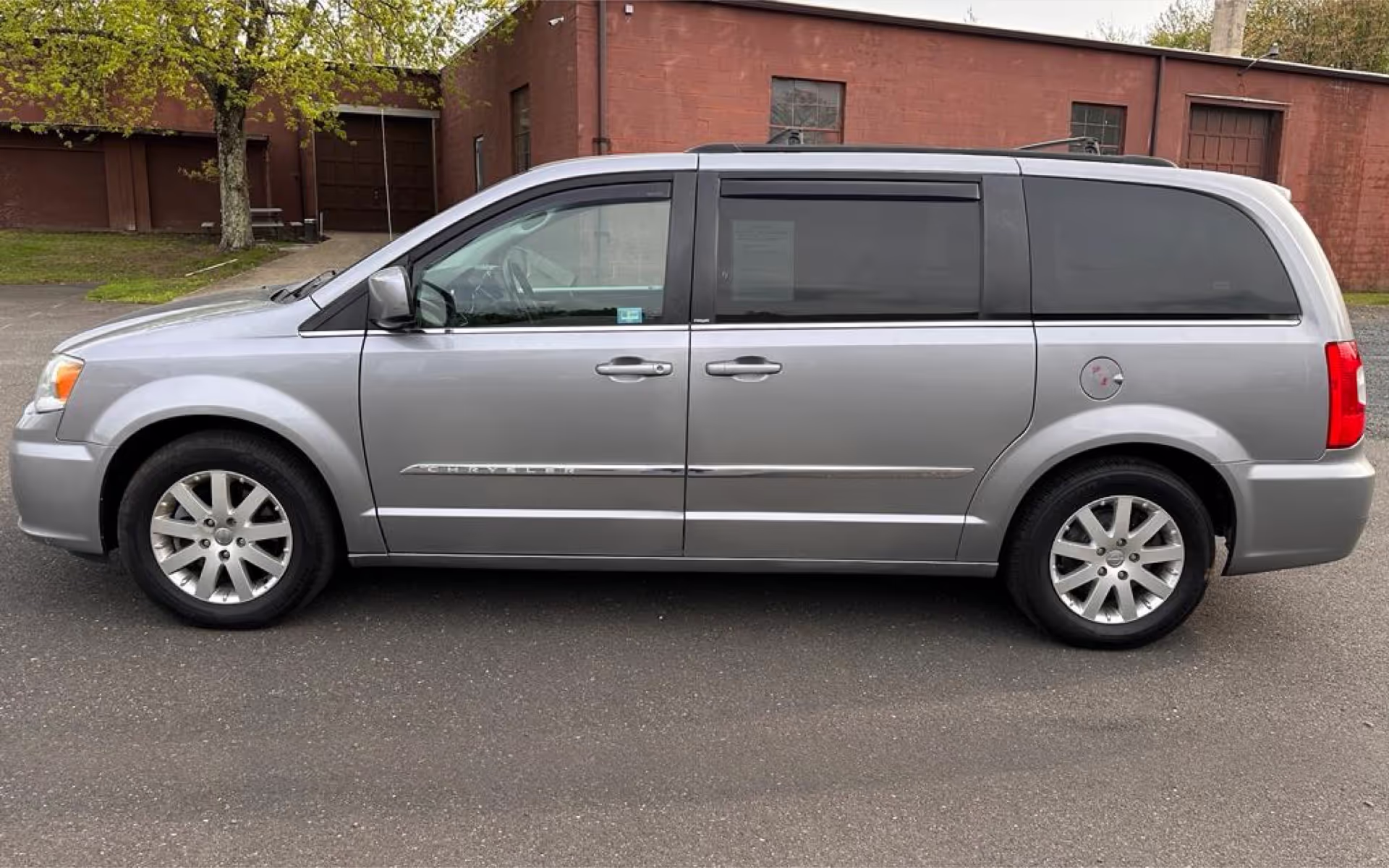 2014 Chrysler Town and Country
