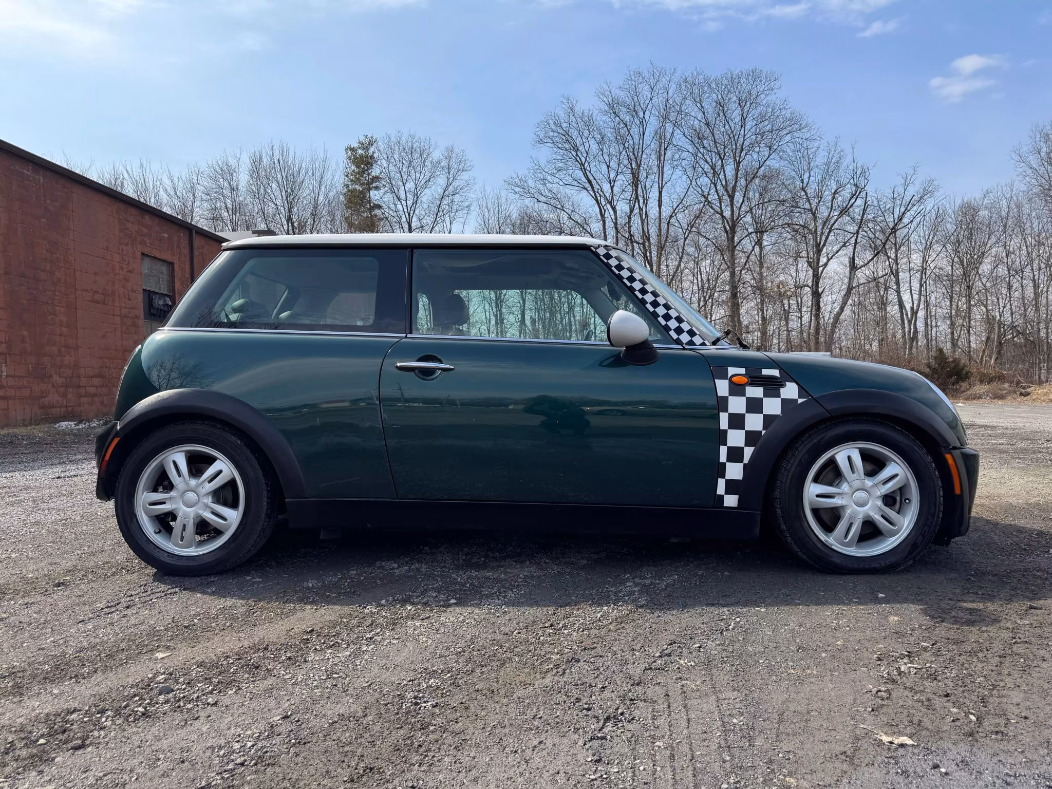 2006 MINI Cooper Hatchback 2D