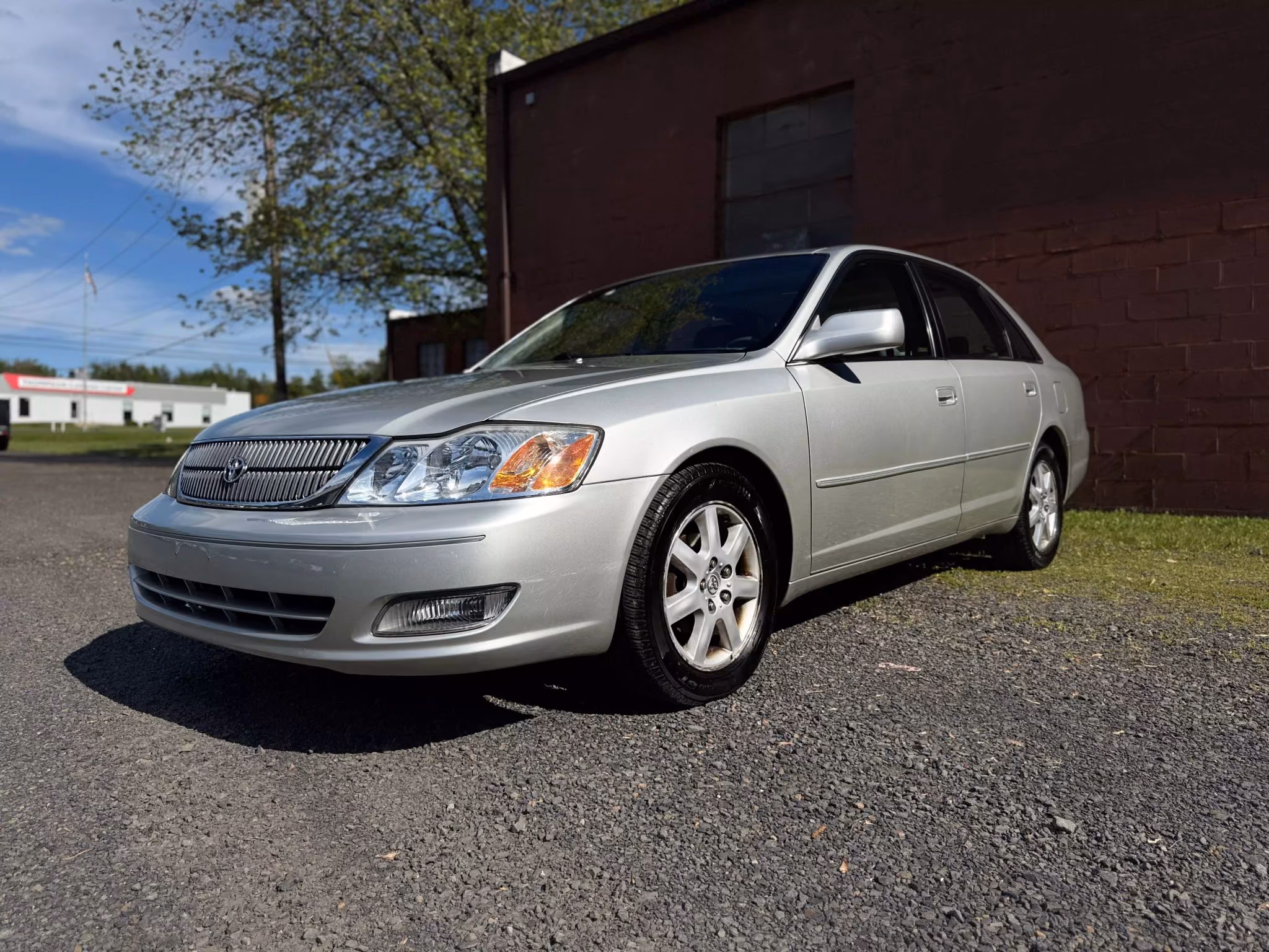 2000 Toyota Avalon XLS Sedan 4D