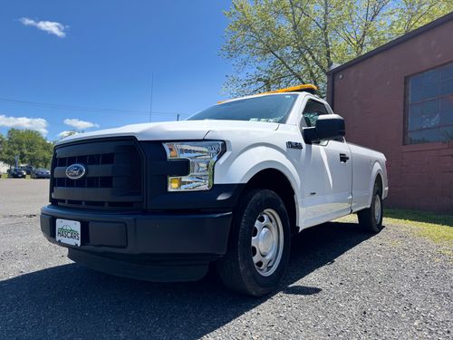 2016 Ford F150 Regular Cab XL Pickup 2D 8 ft