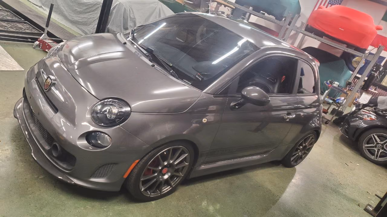 2013 FIAT 500 Abarth Hatchback 2D