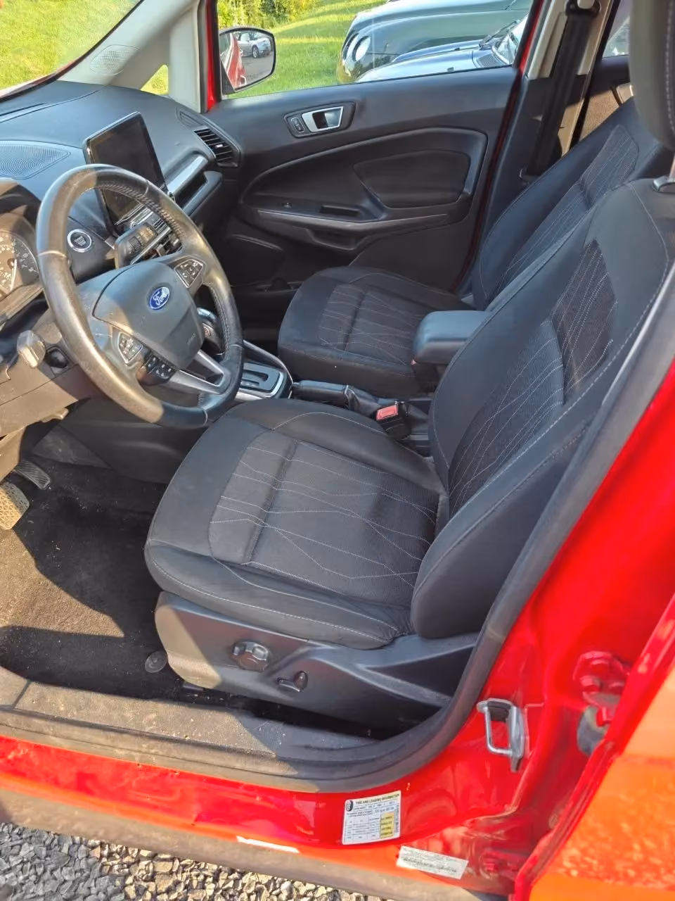 2019 Ford EcoSport — photo 4 of 17