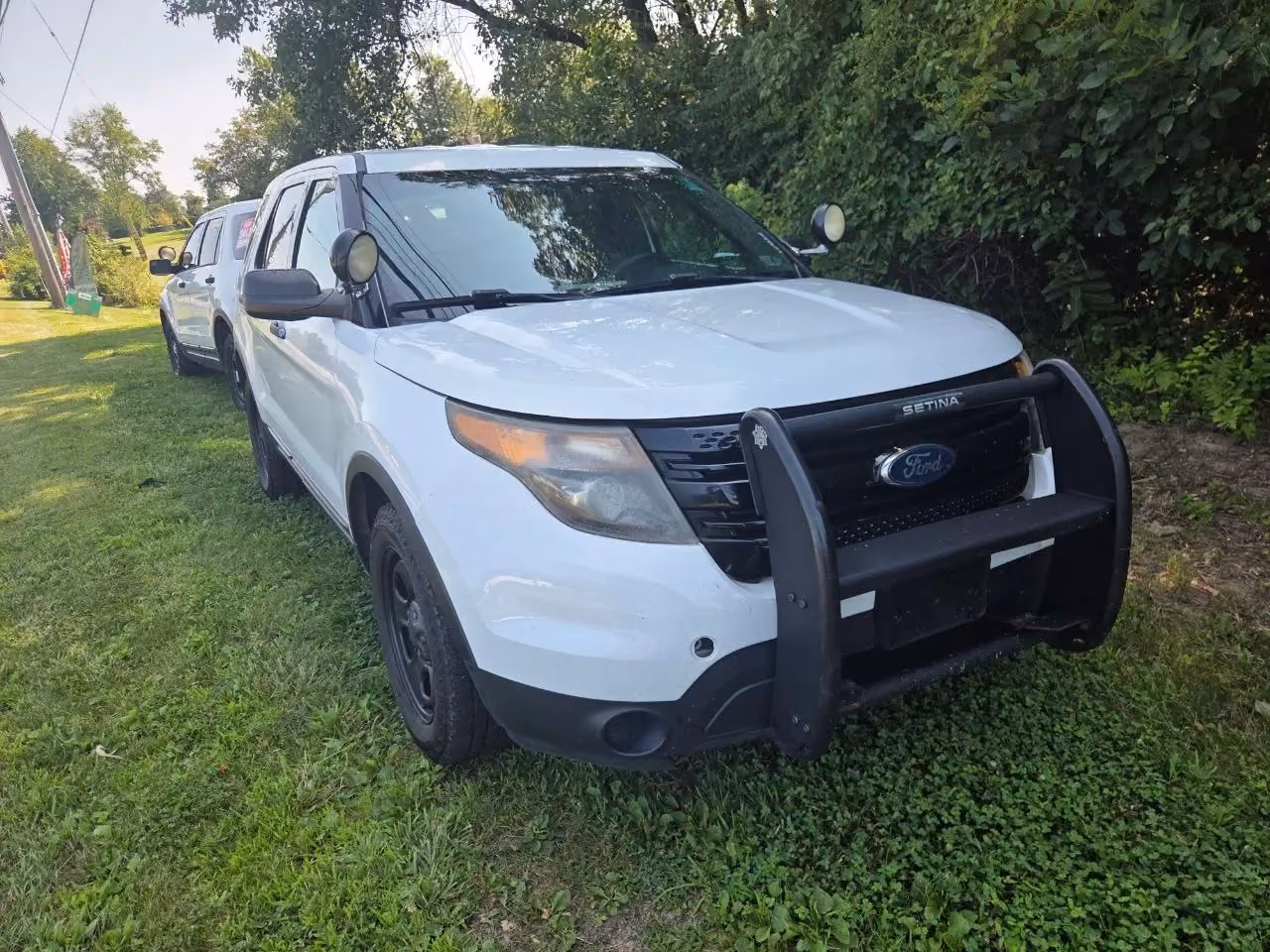 2015 Ford Explorer — photo 3 of 9