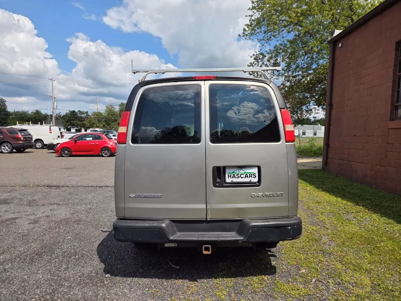 2003 Chevrolet Express 2500 Cargo — photo 11 of 23