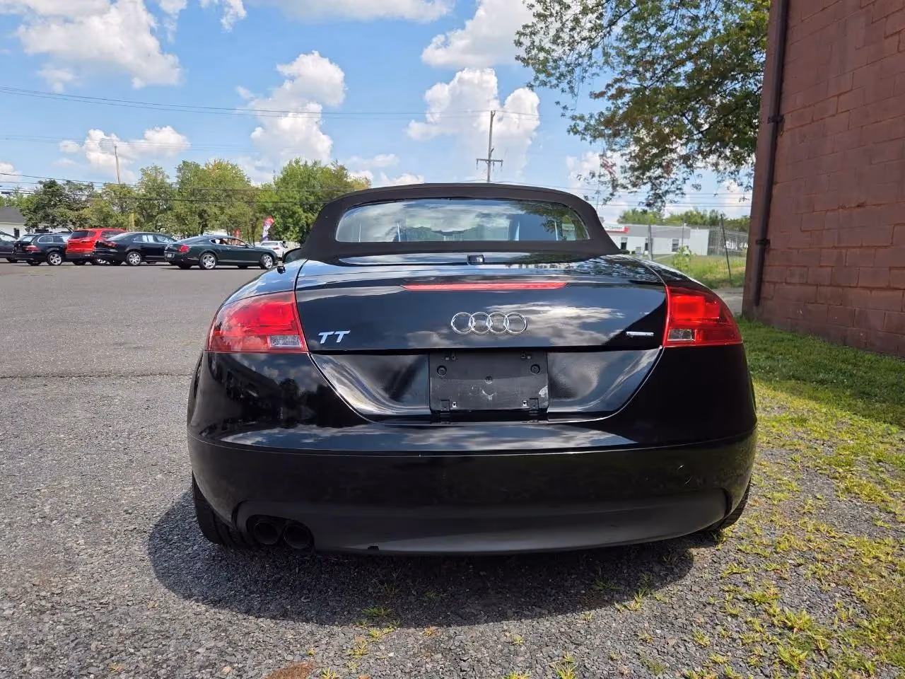 2009 Audi TT Quattro Premium Convertible 2D — photo 4 of 16