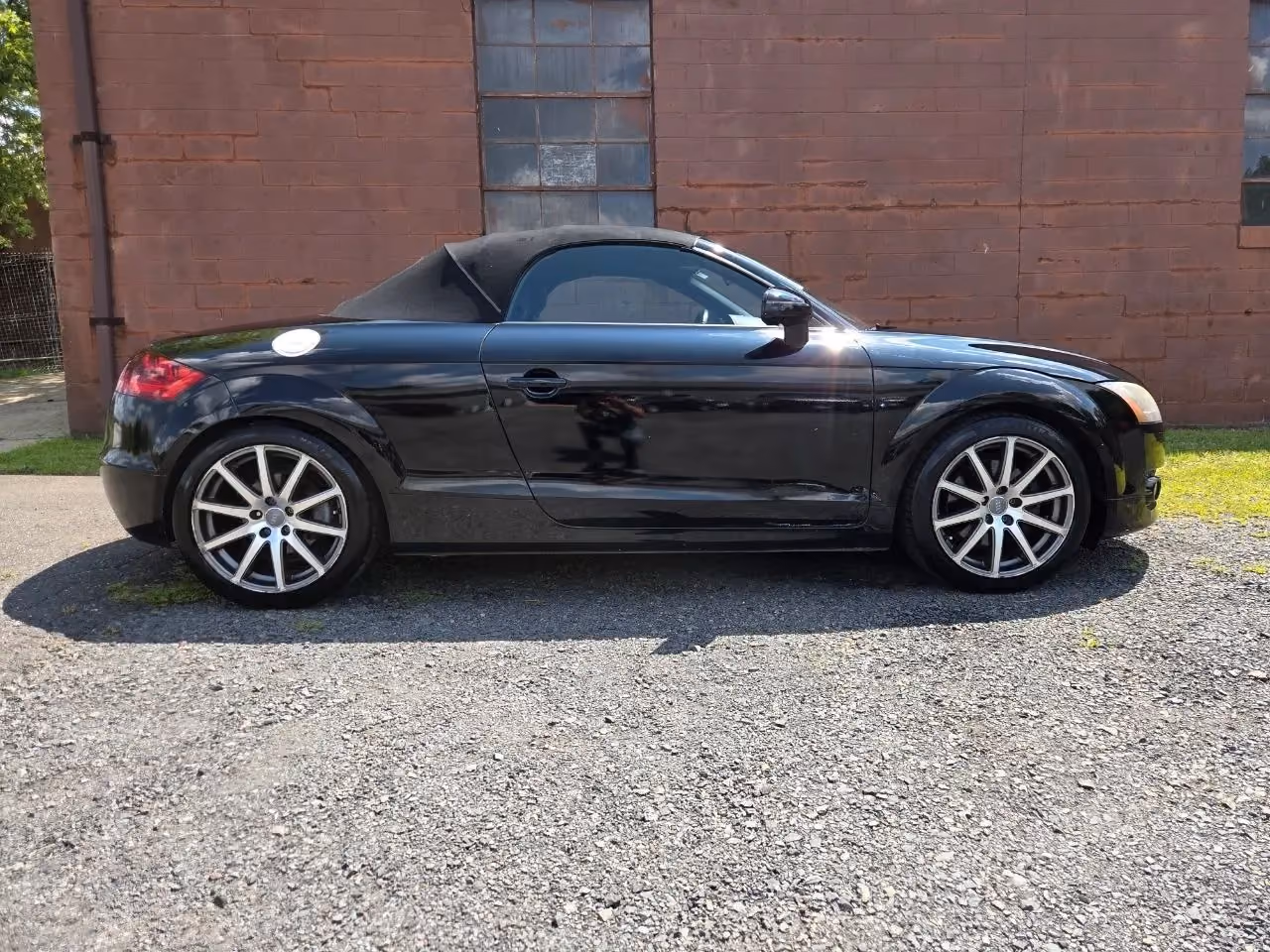 2009 Audi TT Quattro Premium Convertible 2D — photo 6 of 16