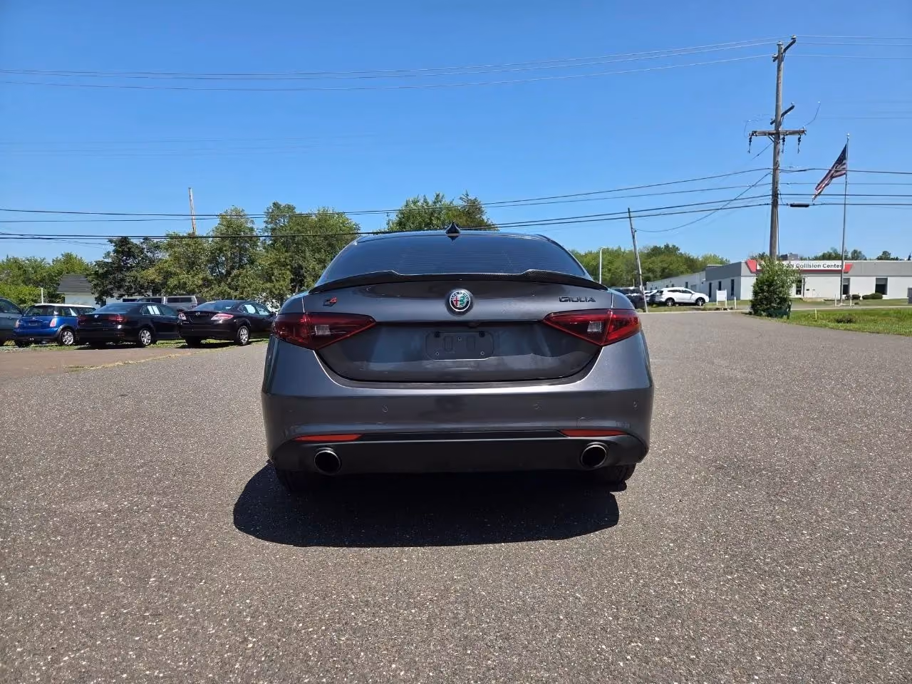 2021 Alfa Romeo Giulia TI AWD — photo 4 of 23