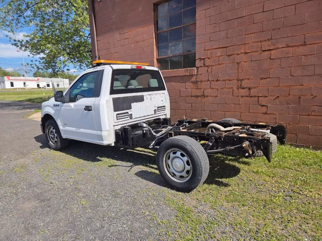 2015 Ford F150 Regular Cab XL Pickup 2D 8 ft — photo 4 of 12