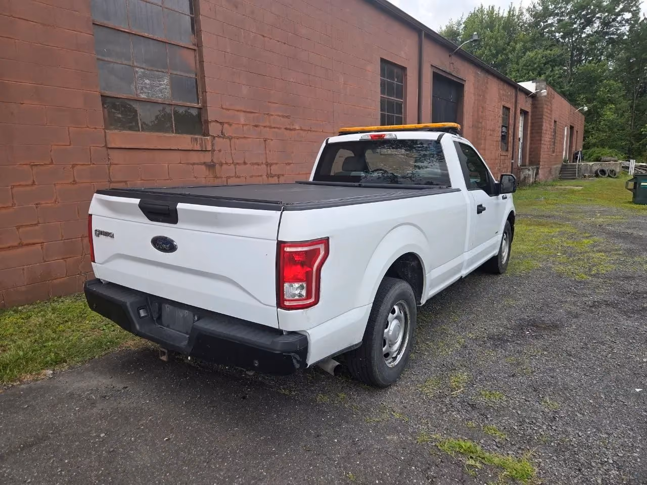 2016 Ford F150 Regular Cab XL Pickup 2D 8 ft — photo 6 of 16