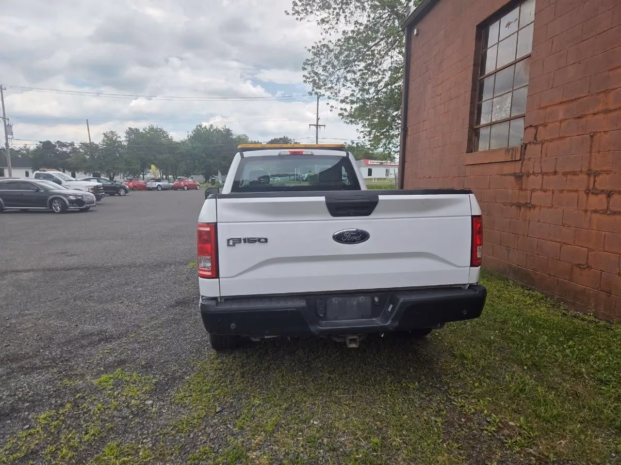 2016 Ford F150 Regular Cab XL Pickup 2D 8 ft — photo 5 of 16