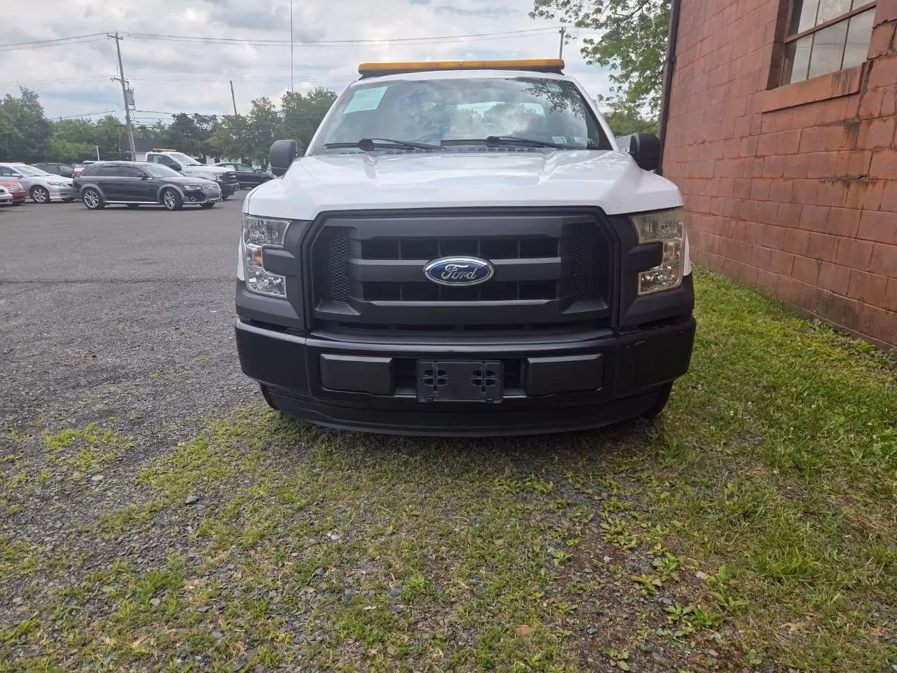 2016 Ford F150 Regular Cab XL Pickup 2D 8 ft — photo 11 of 16