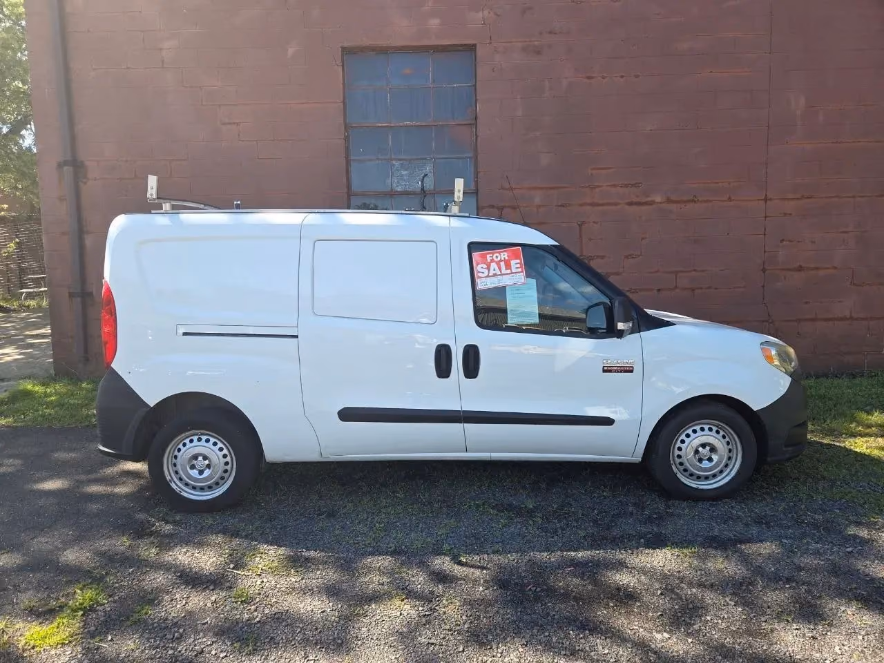 2017 Ram ProMaster City Tradesman — photo 9 of 23